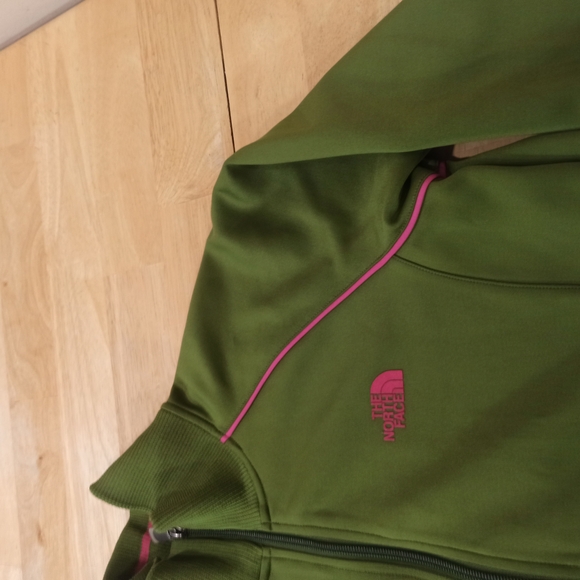 The North Face Girls M A5 SeriesOlive Green w Pink AccentsWarm-Up Jacket - Picture 4 of 15